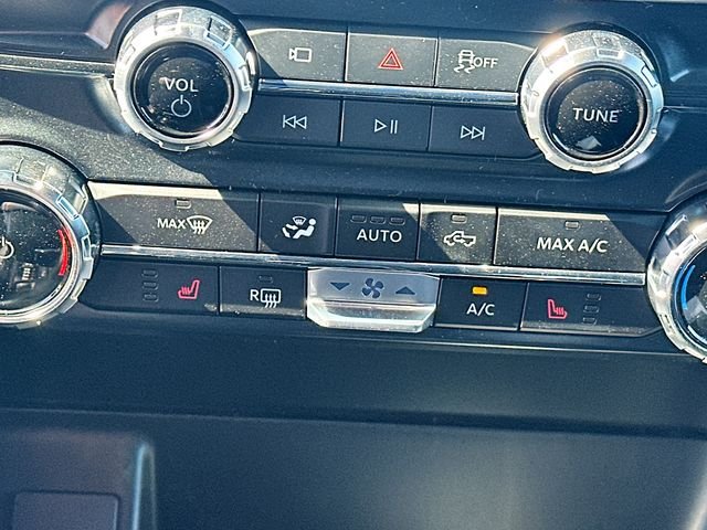 New 2026 Avalanche Ford XLT image 20