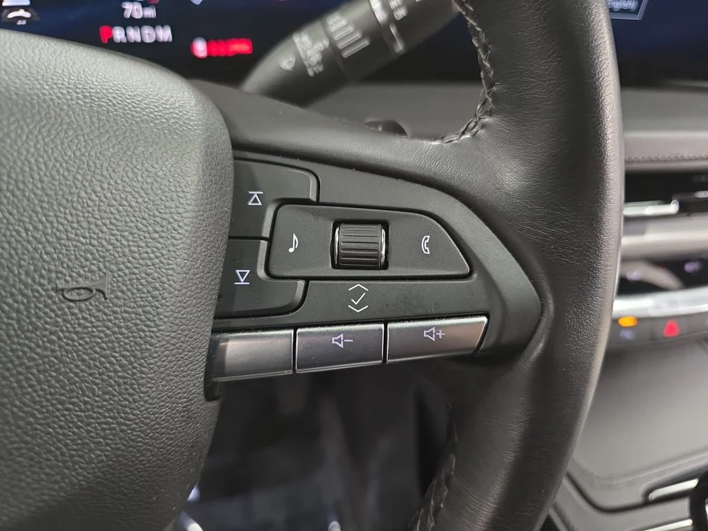 Used 2025 Black Cadillac Premium Luxury image 18