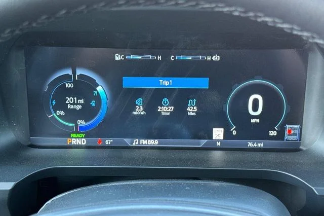 2025 Ford F-150 Lightning Lariat - Photo 29