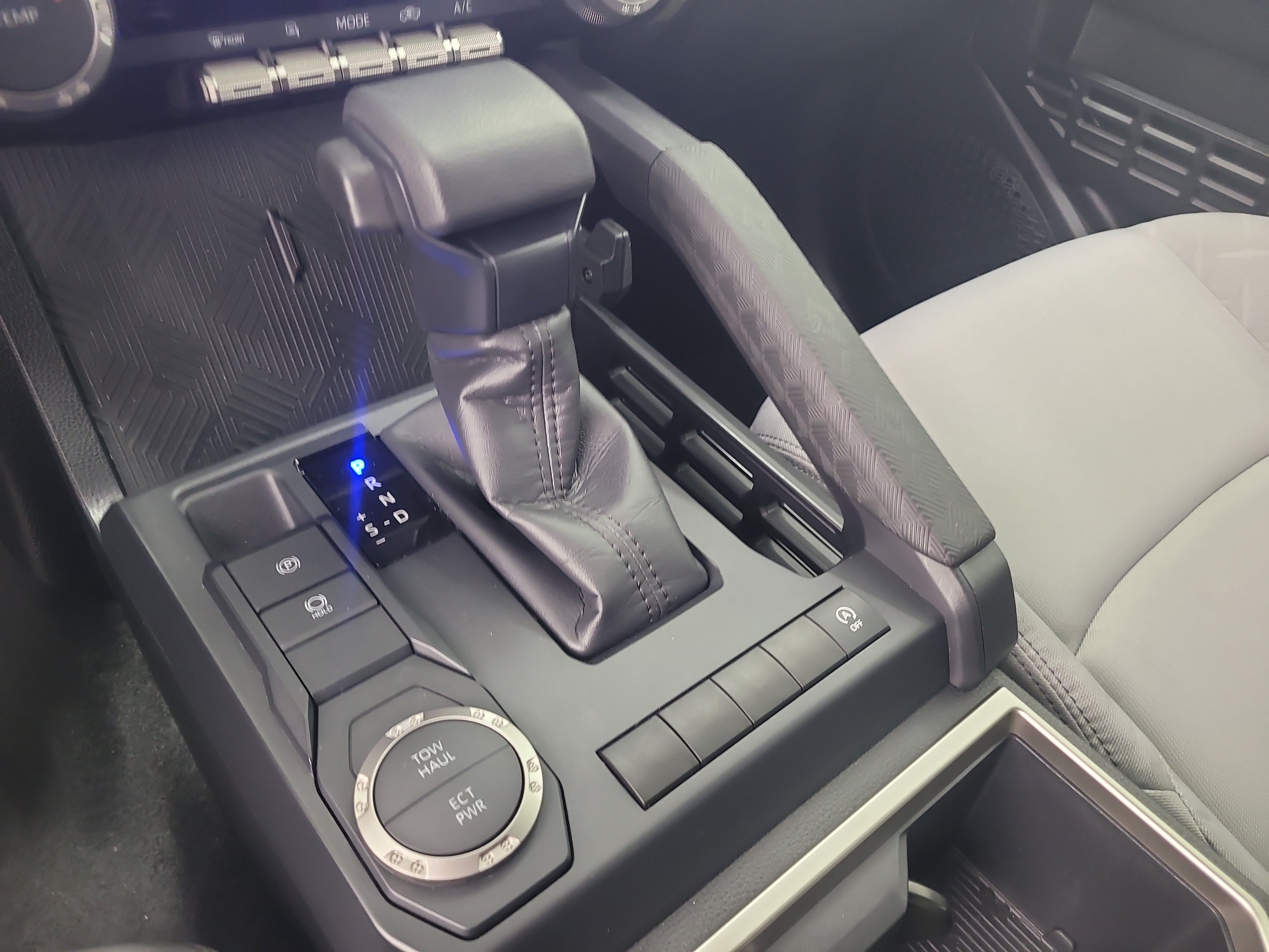 Used 2024 White Toyota SR5 image 28