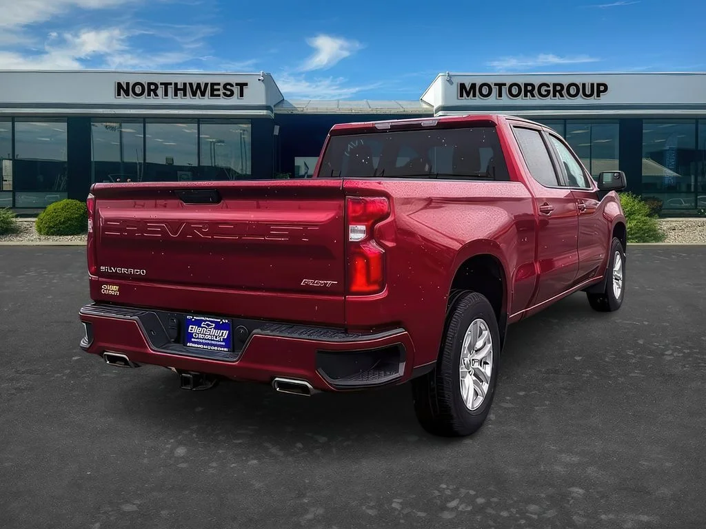 Used 2022 Cherry Red Tintcoat Chevrolet RST image 7