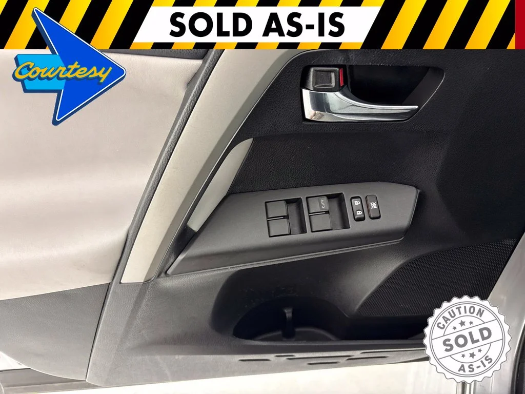 Certified Used 2017 Silver Toyota XLE image 22