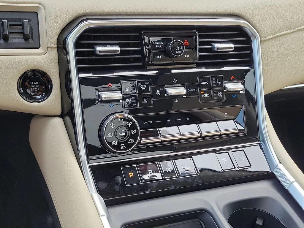 New 2026 White Nissan Platinum Reserve image 33