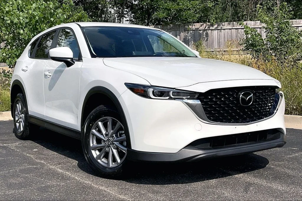 Used 2023 White Mazda 2.5 S Select Package image 32