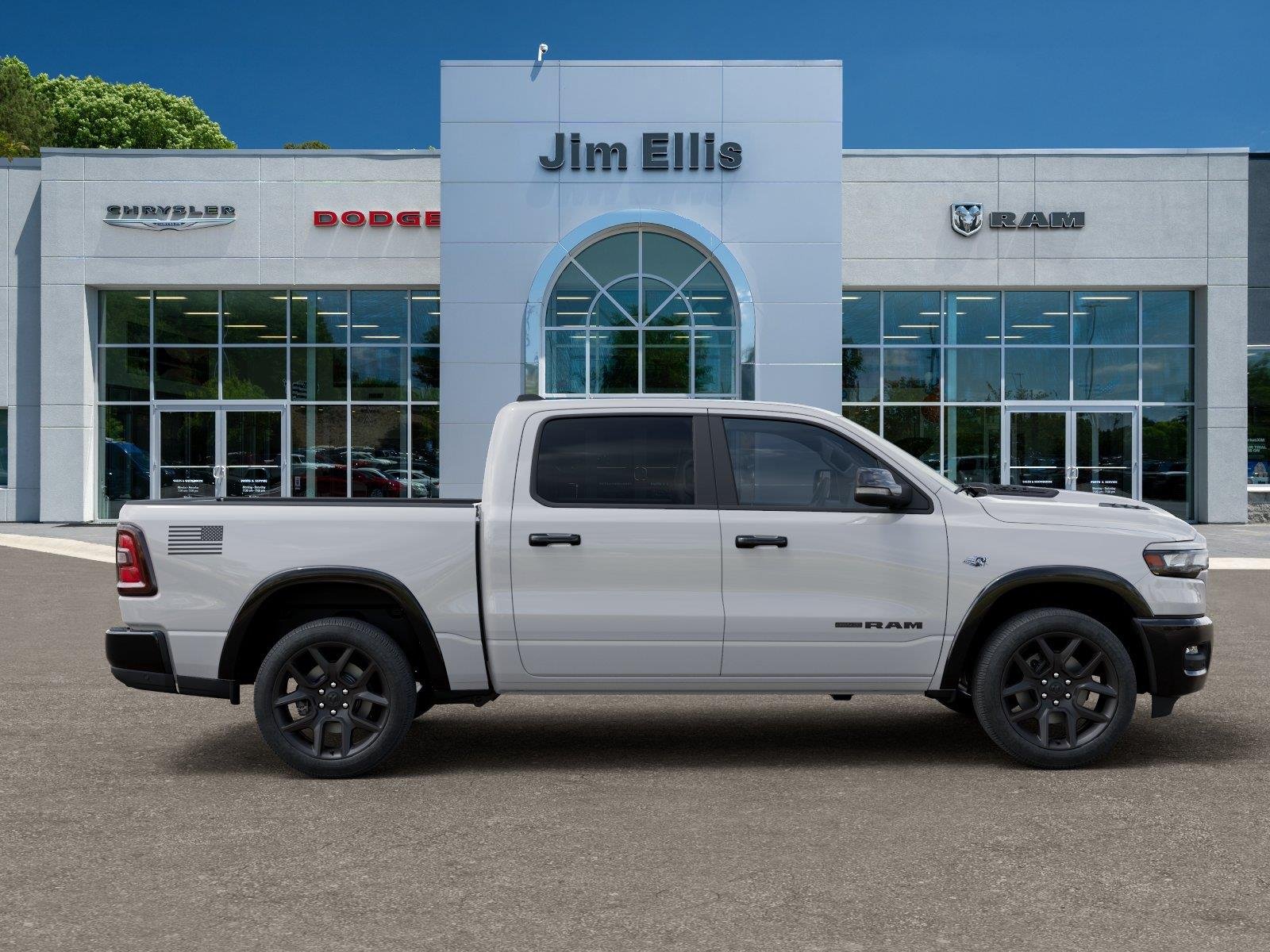 New 2026 Bright White Clear-Coat Exterior Paint RAM Laramie image 21