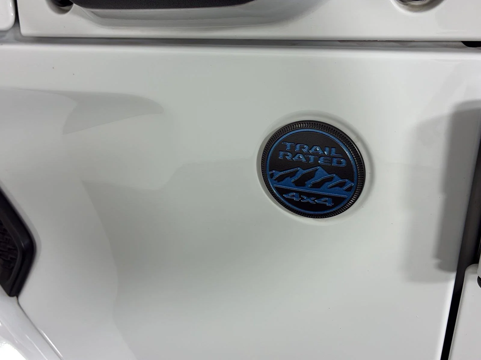 Used 2024 Bright White Clearcoat Jeep Rubicon X image 10