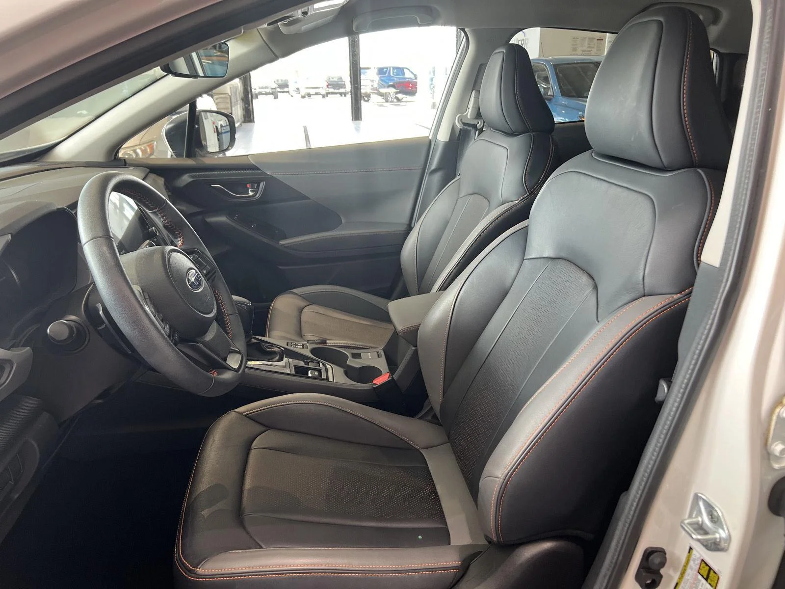 Used 2024 Crystal White Pearl Subaru Limited image 15