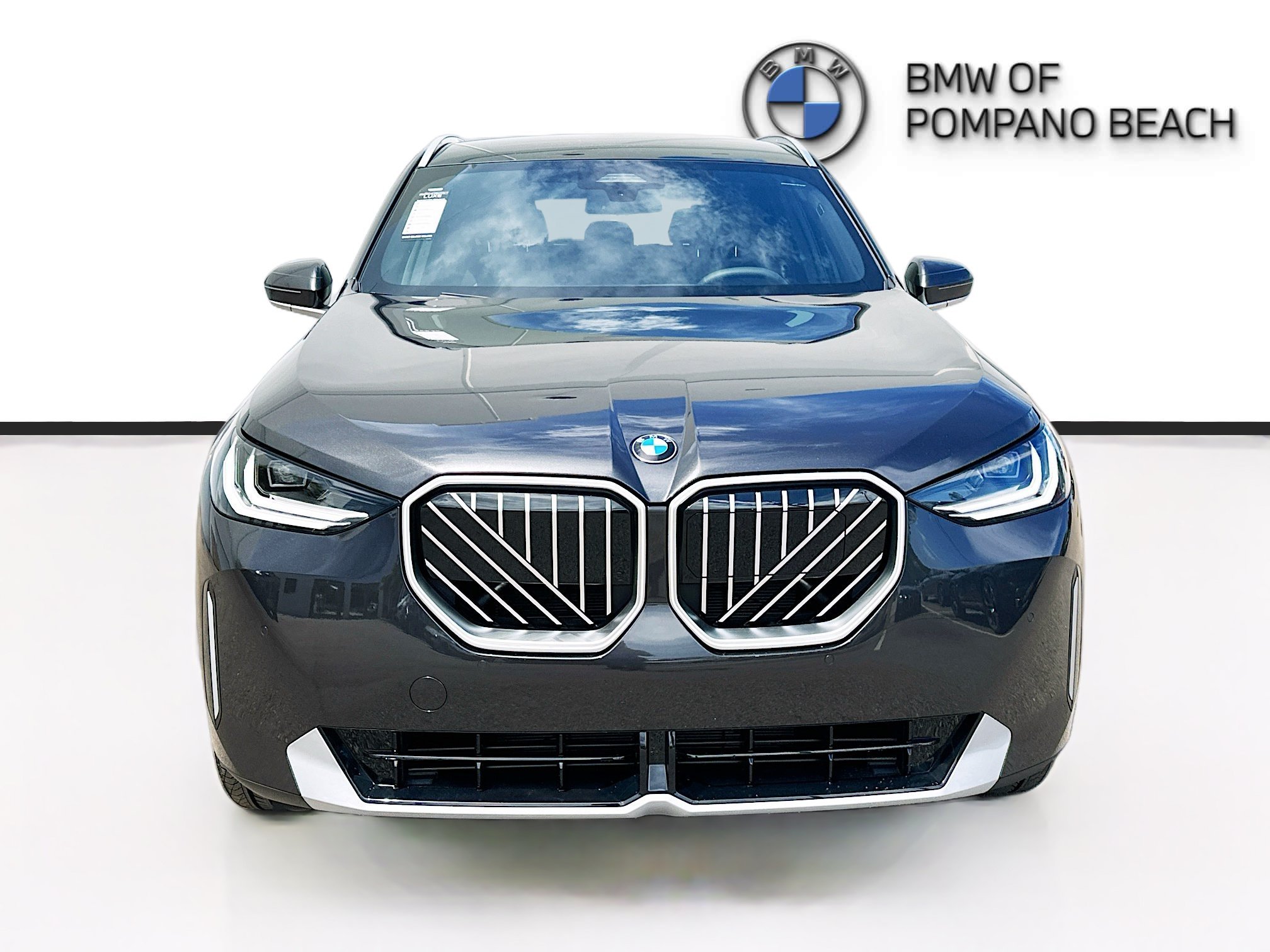 New 2026 Dark Graphite Metallic BMW 30 xDrive image 2
