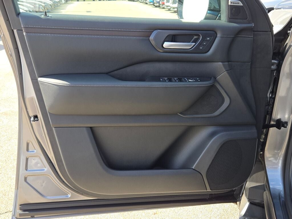 2026 Nissan Armada SL - Photo 23