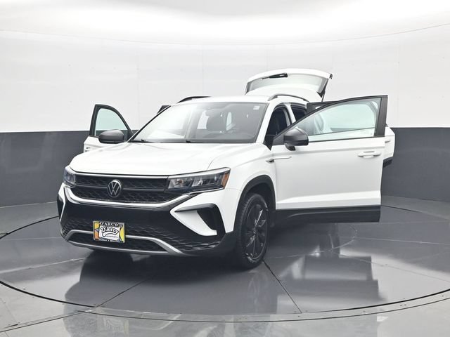 2023 Volkswagen Taos S - Photo 31