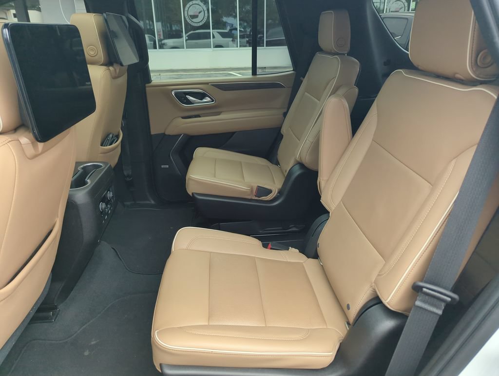 Used 2021 SUMMIT WHITE Chevrolet Premier image 28