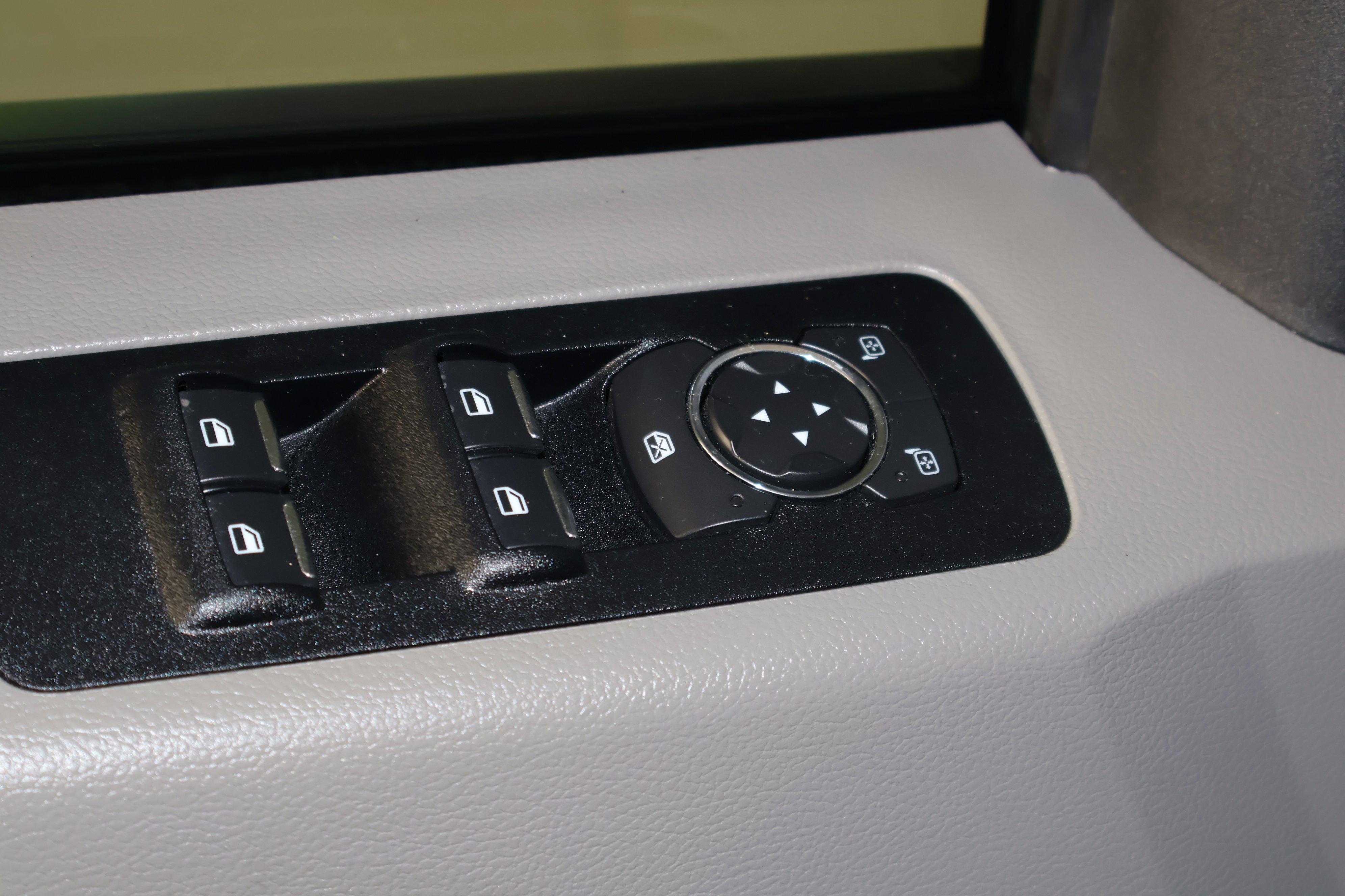 2020 Ford F-150 XL - Photo 37