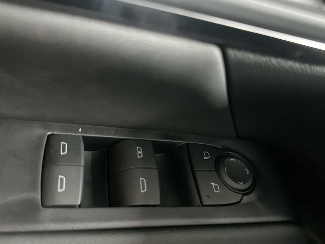 2027 GMC Terrain Elevation - Photo 17