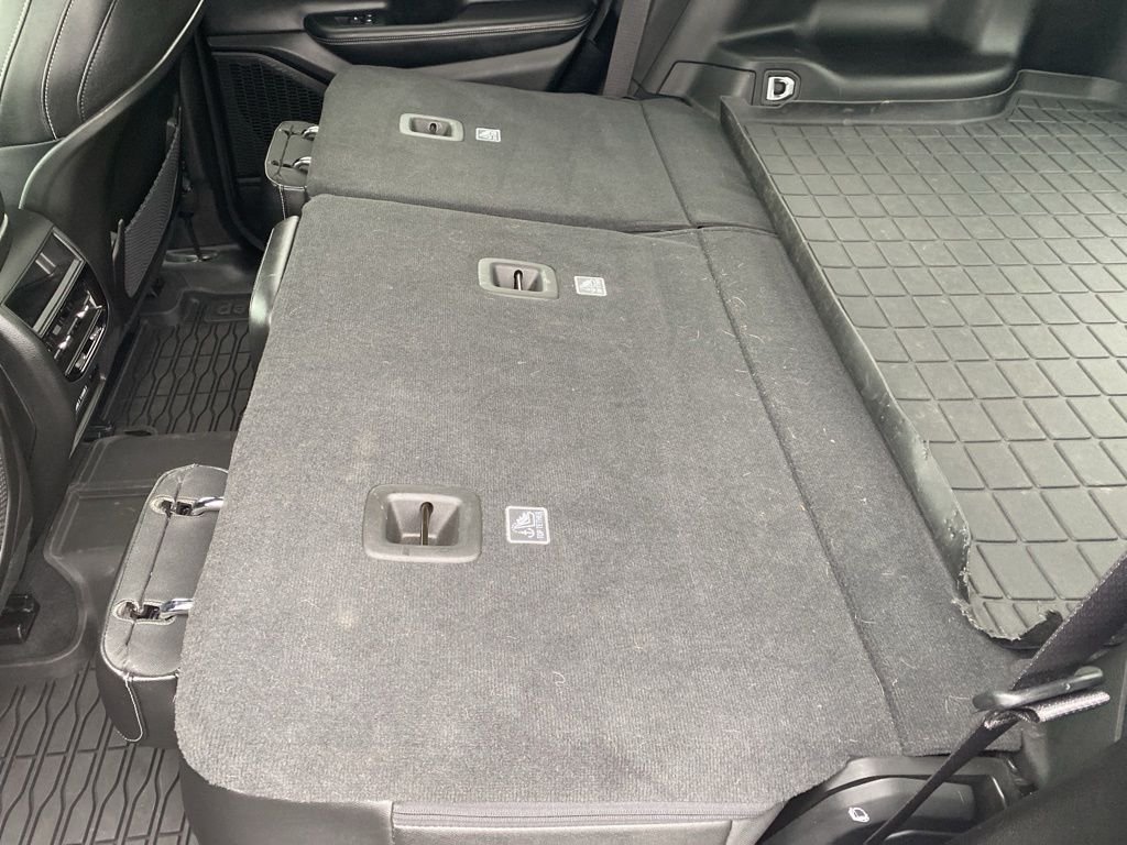 Used 2024 Gray Jeep Limited image 43