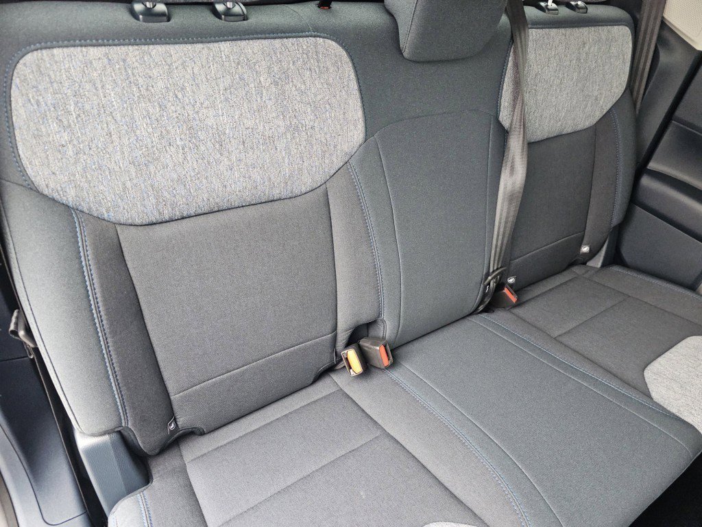 New 2026 Carbonized Gray Metallic Ford XLT image 26