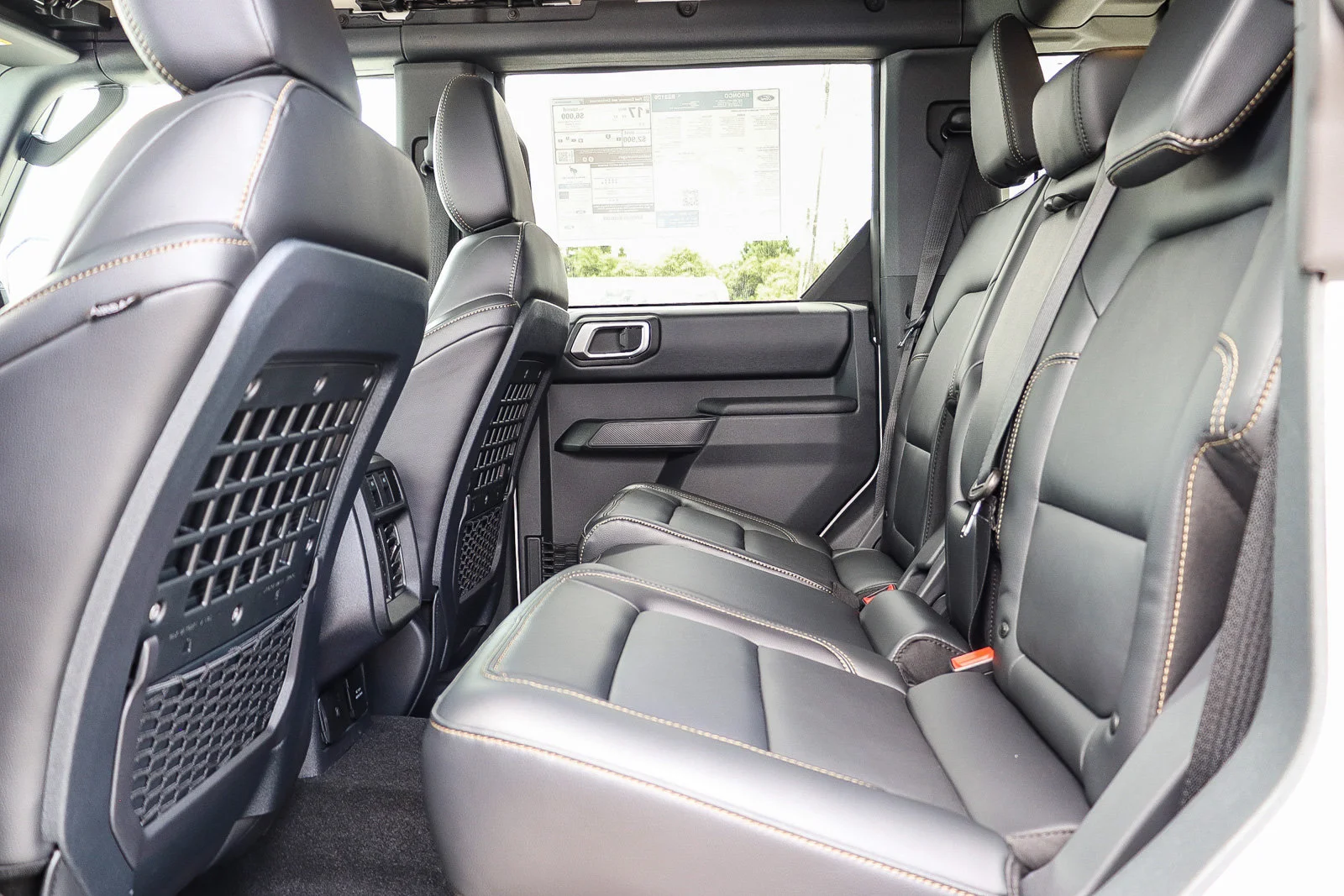 New 2026 Oxford White Ford Badlands® image 21