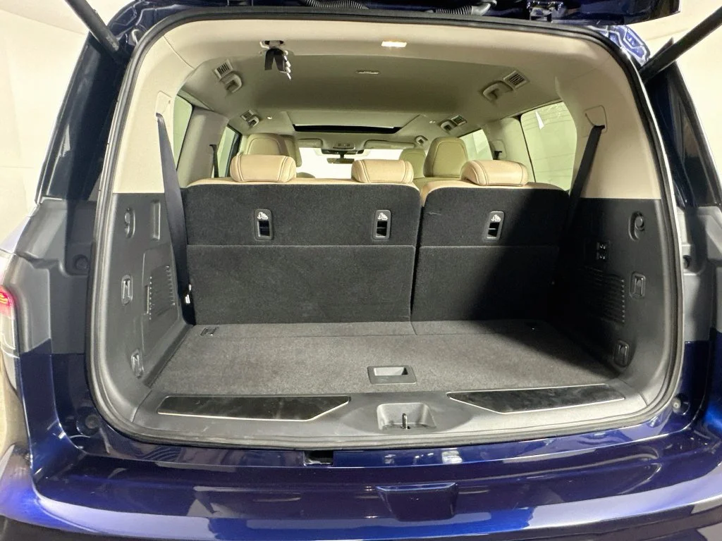 Certified Used 2025 Blue INFINITI PURE image 35