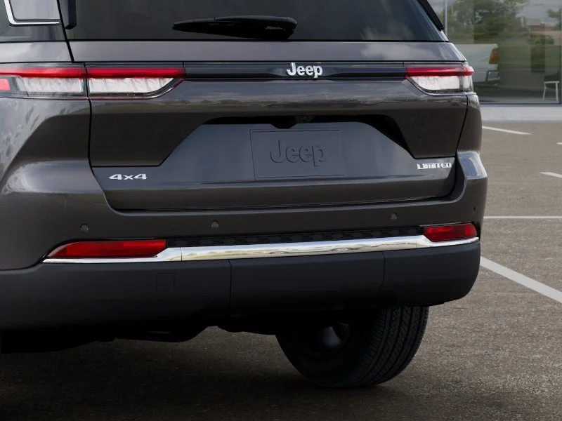 New 2026 Baltic Gray Metallic Clear-Coat Exterior Paint Jeep Limited image 15
