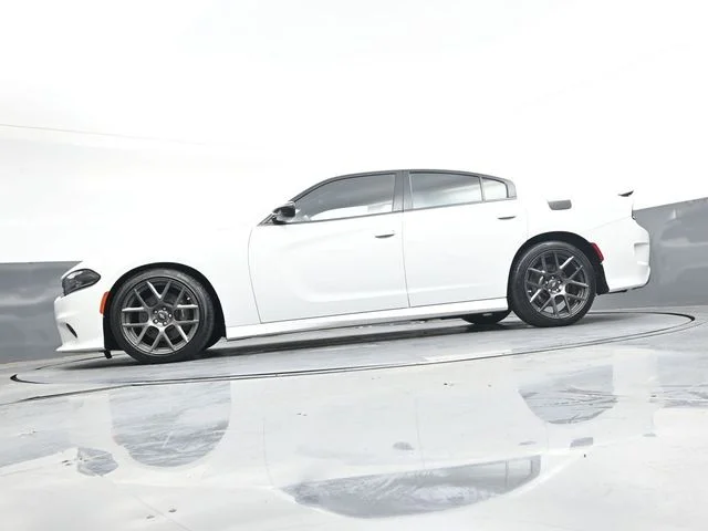 Used 2019 White Dodge R/T Scat Pack image 37