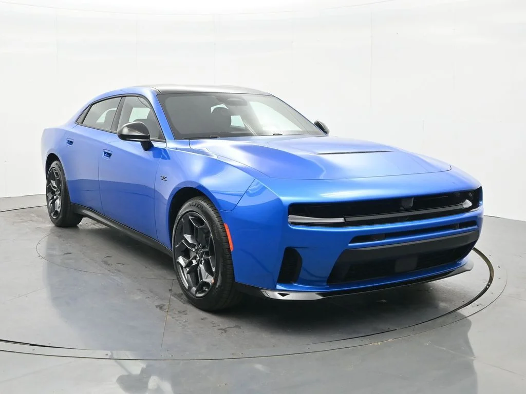New 2026 Bludicrous Exterior Paint Dodge R/T image 4