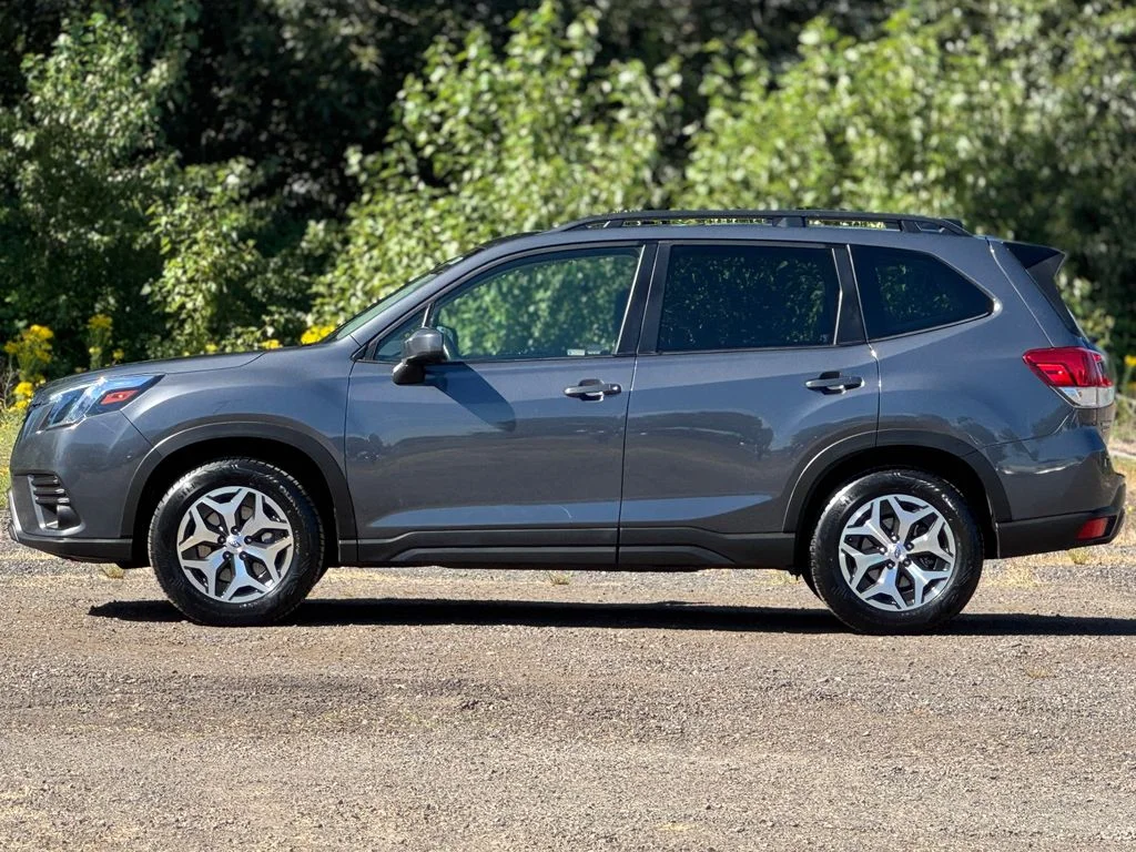 Used 2024 Gray Subaru Premium image 4