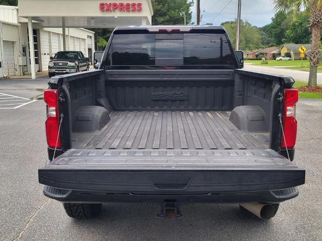 Used 2020 Black Chevrolet High Country image 4