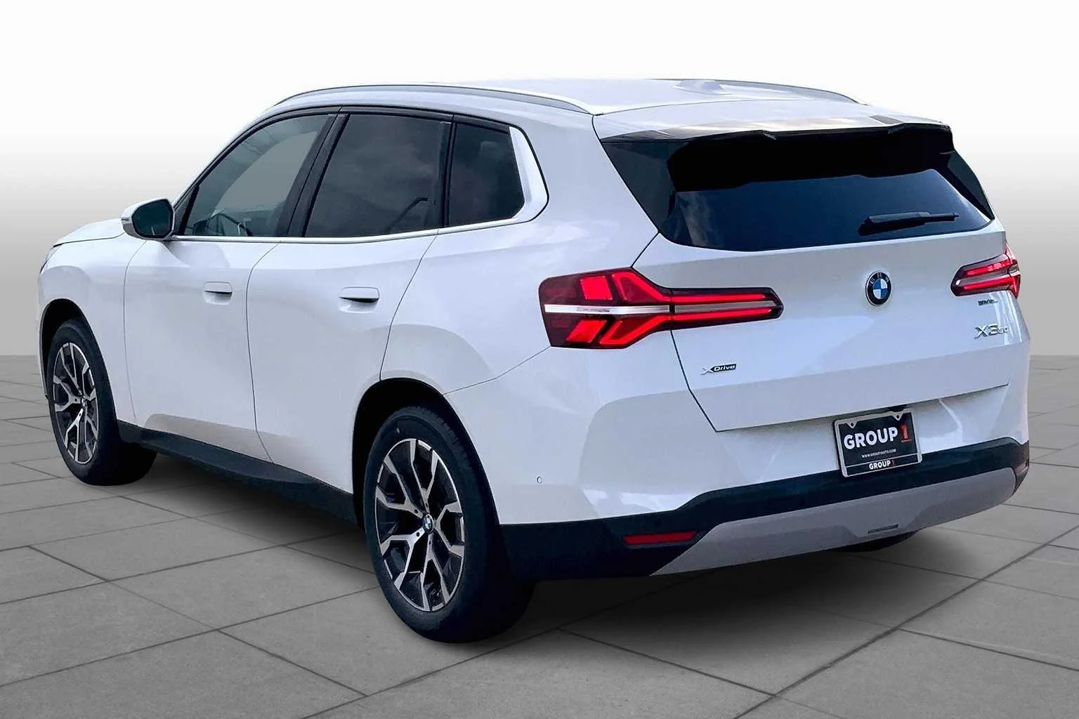 2026 BMW X3 30 - Photo 11