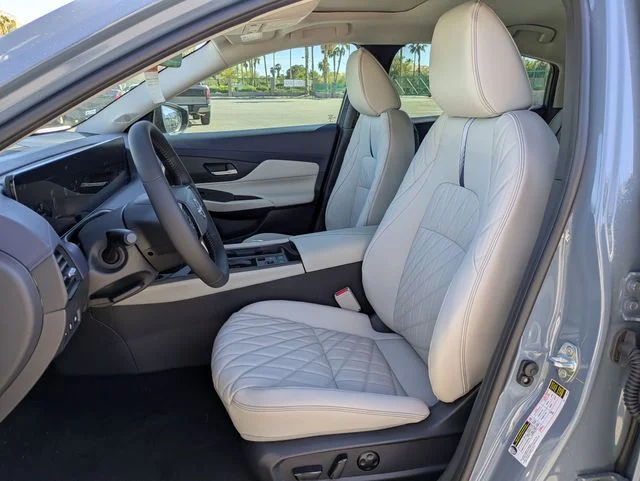 New 2026 Atlantic Gray Metallic Nissan SL image 6
