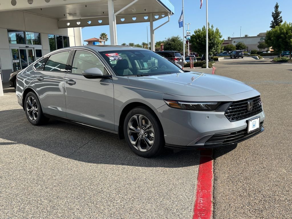 New 2026 Urban Gray Pearl Honda EX-L image 3