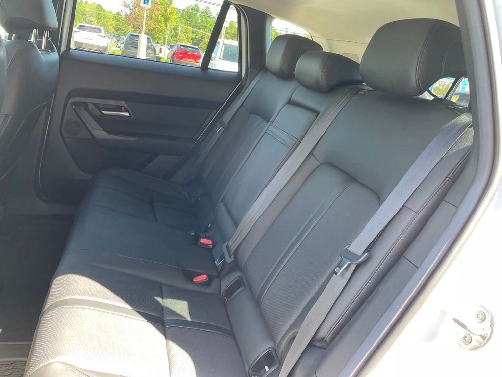 Used 2026 Wind Chill Pearl Mazda Premium image 15