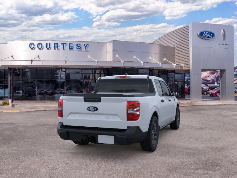 New 2026 Space White Metallic Ford XLT image 8