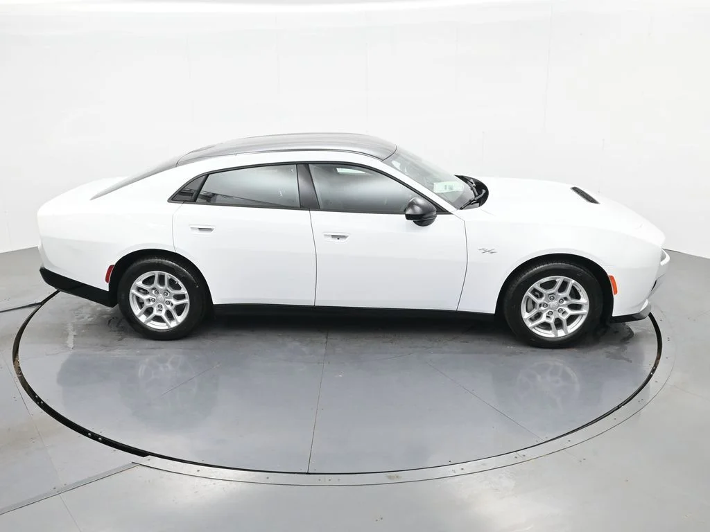 New 2026 White Knuckle Exterior Paint Dodge R/T image 26