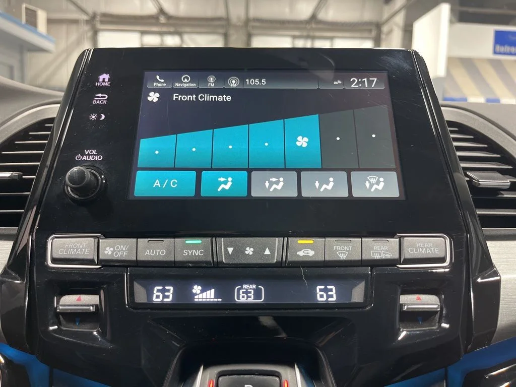 Used 2022 Modern Steel Metallic Honda Touring image 23