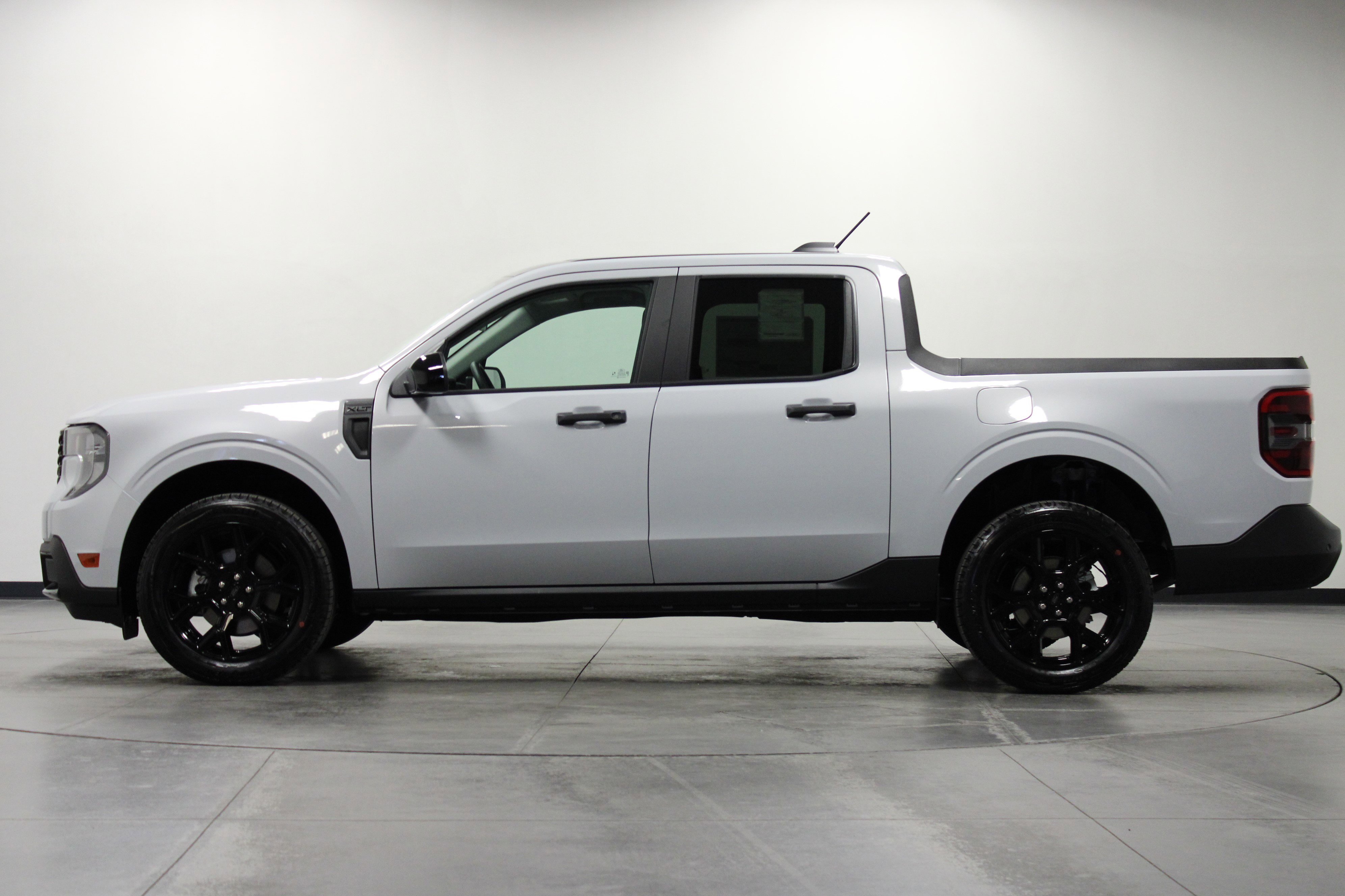 2025 Ford Maverick XLT - Photo 7