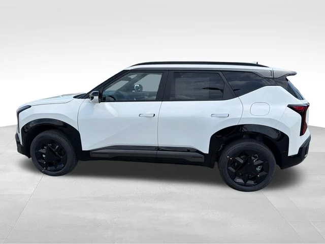 New 2027 White Kia X-Line S image 4