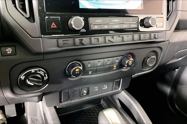 Used 2025 White Nissan S image 14