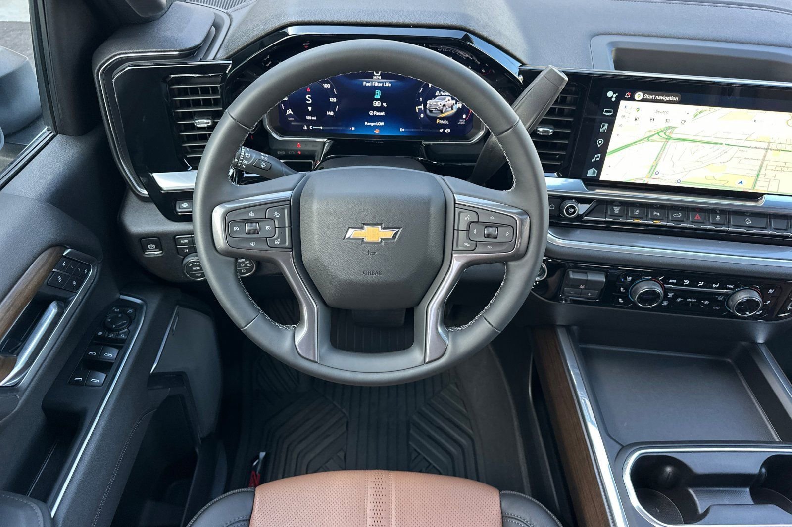New 2026 Polar White Tricoat Chevrolet High Country image 14