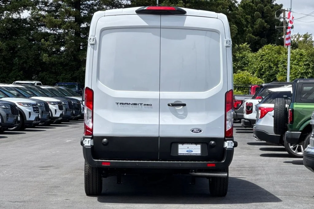 New 2026 Oxford White Ford Cargo Van image 5