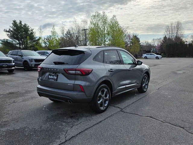 Used 2023 Gray Metallic Ford ST-Line Select image 8