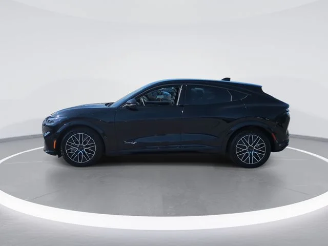 Used 2024 Black Ford Premium image 5