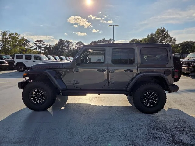 New 2027 Granite Crystal Metallic Clear-Coat Paint Jeep Rubicon image 4