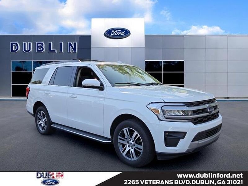2022 Ford Expedition XLT's photo