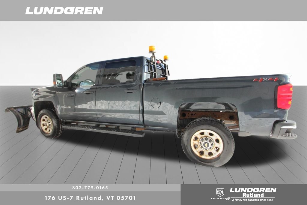 Used 2018 Gray Chevrolet Work Truck image 44