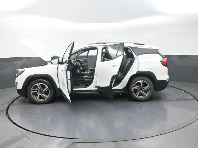Used 2019 White GMC SLT image 42
