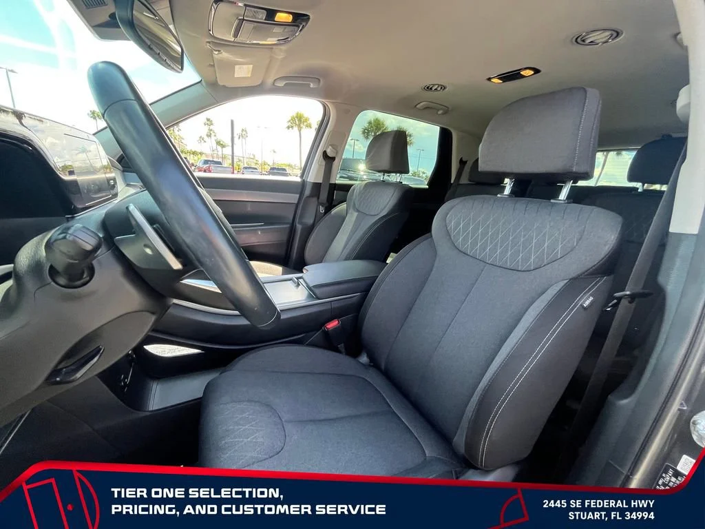 Used 2020 Gray Hyundai SEL image 14