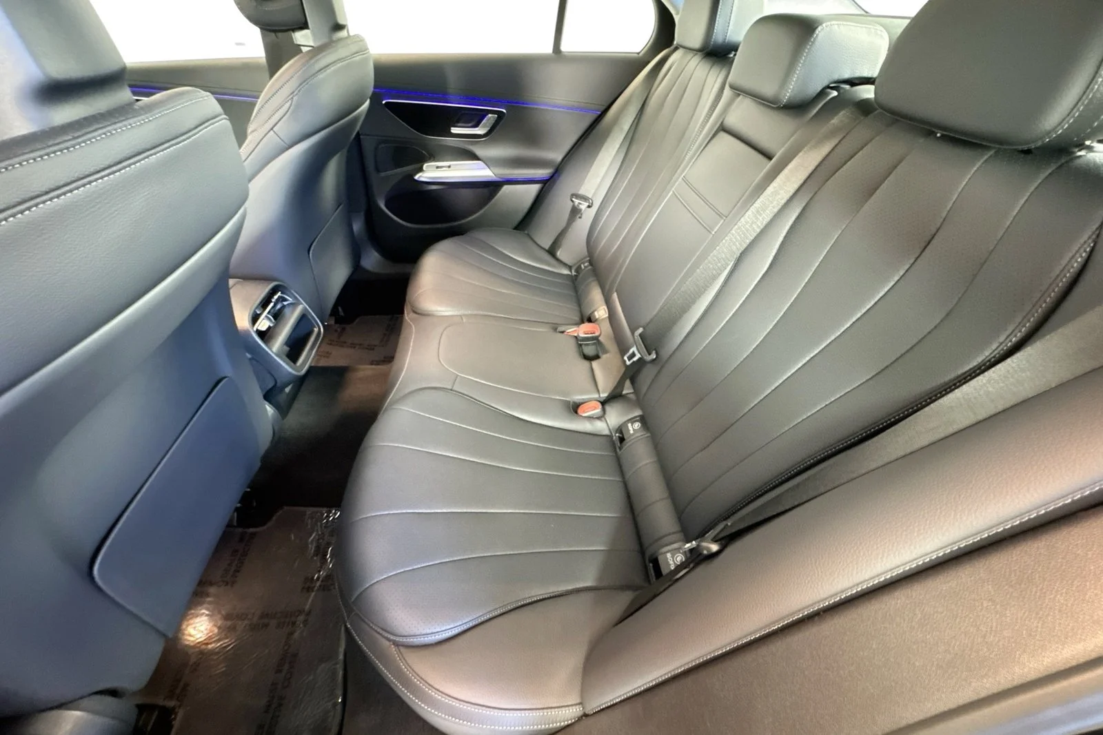 Used 2026 Obsidian Black Metallic Mercedes-Benz E 350 image 23
