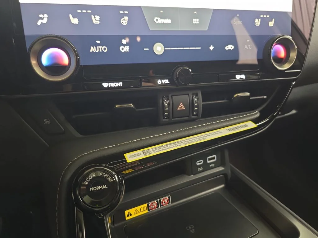 New 2026 Ultra White Lexus PREMIUM image 22