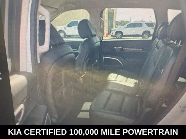 Used 2024 White Kia LX image 7