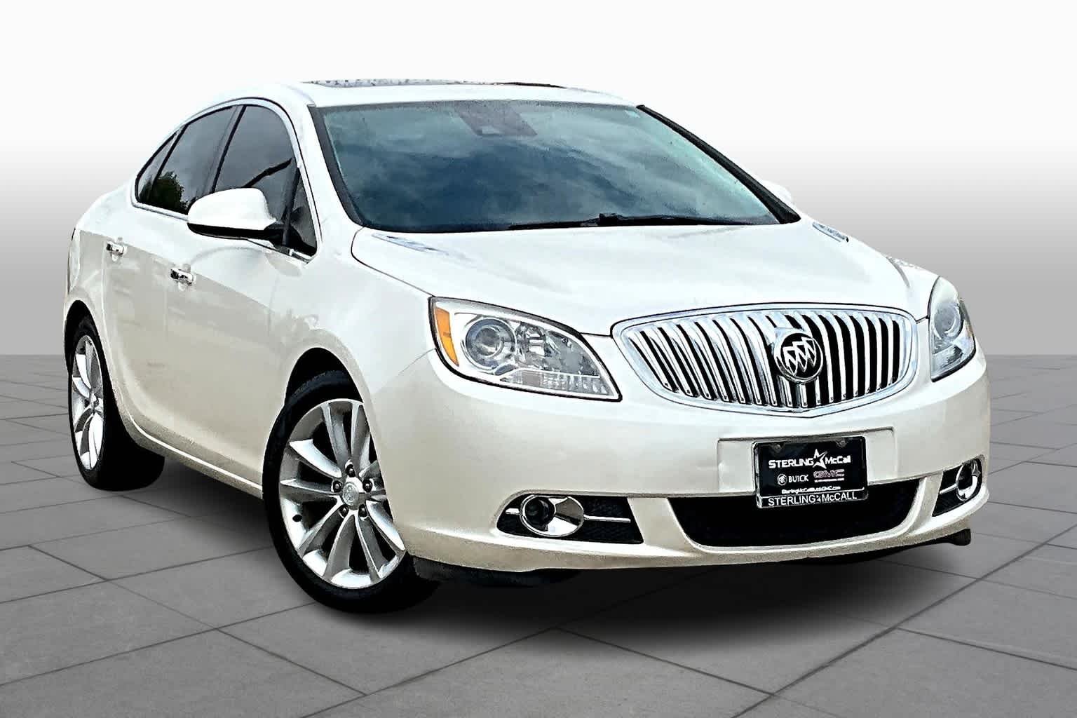 Used 2015 White Diamond Tricoat Buick Leather Group image 2