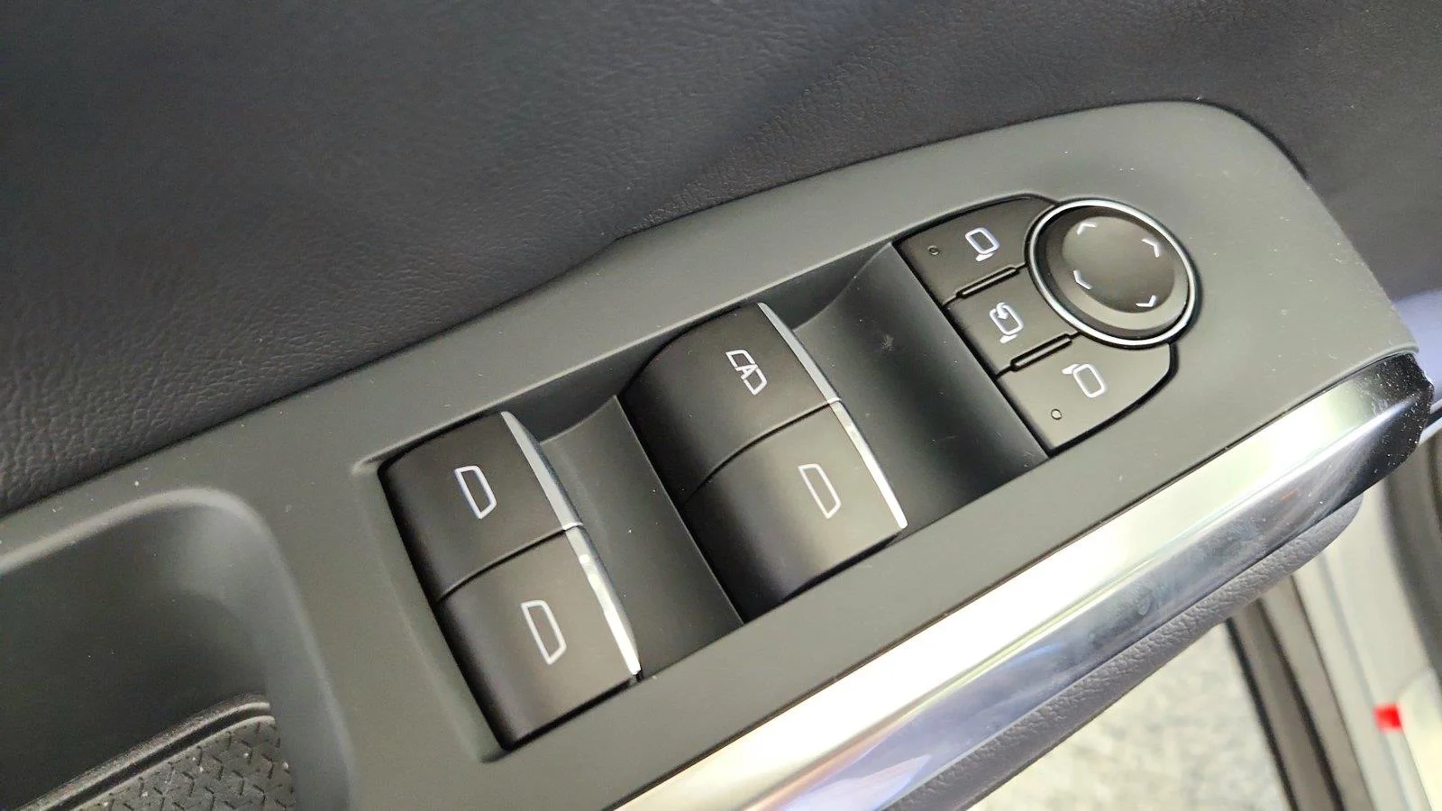 2026 Chevrolet Traverse RS - Photo 24
